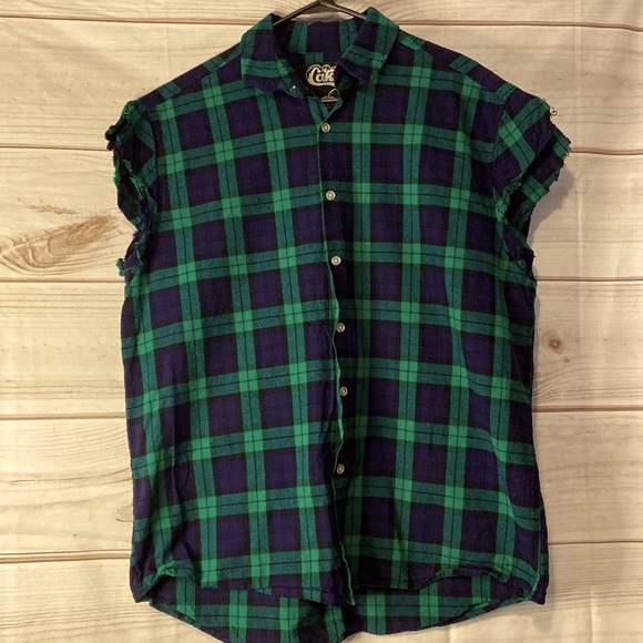 EUC Hocus Pocus Cutoff Sleeve Flannel - Picture 2 of 5